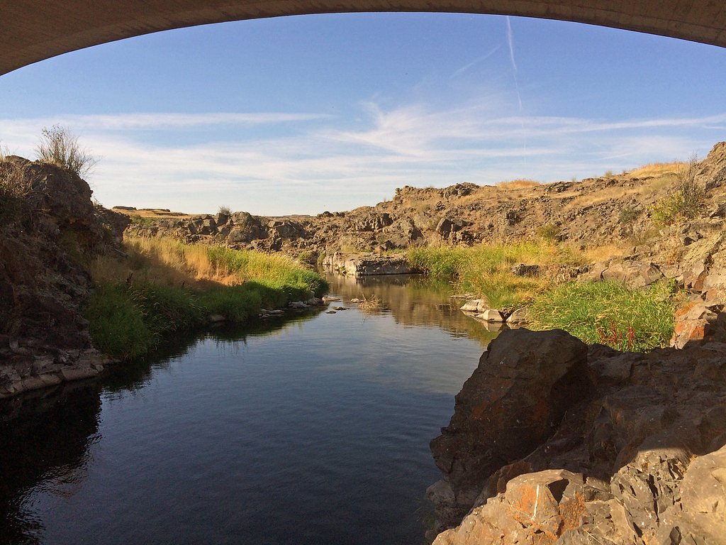Sheep Creek Falls waterfall
