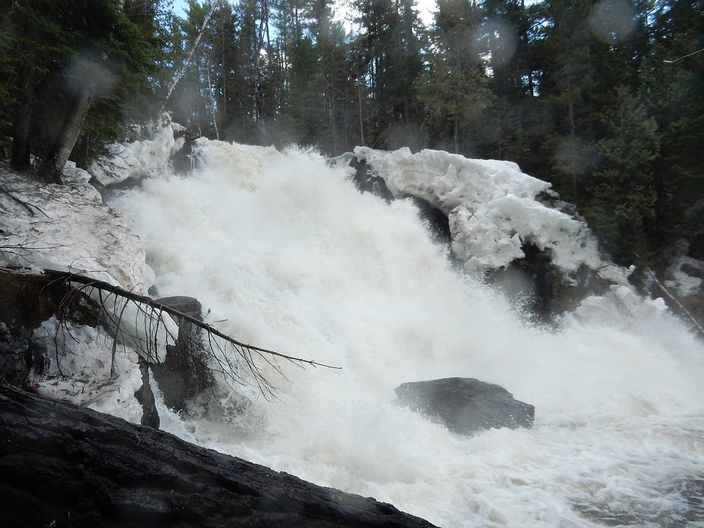 Shin Falls waterfall