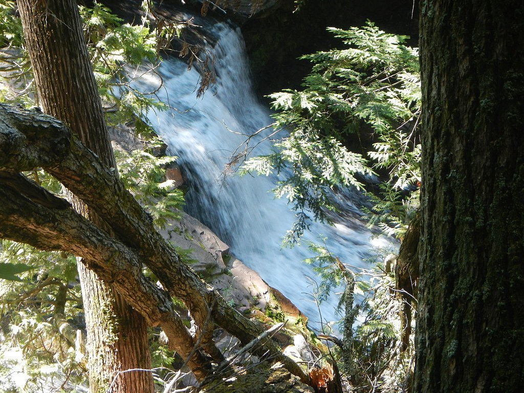 Shining Cloud Falls waterfall