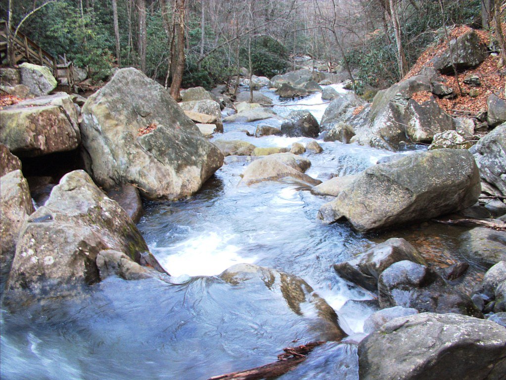 Shoal Creek Falls waterfall