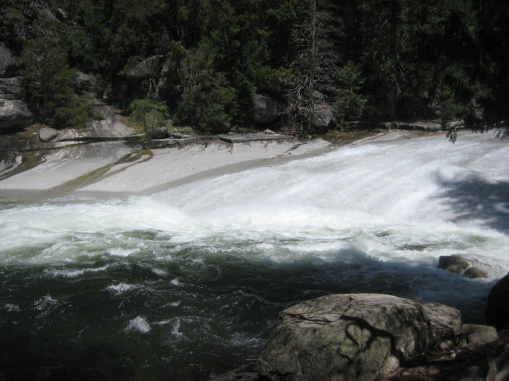 Silver Apron waterfall