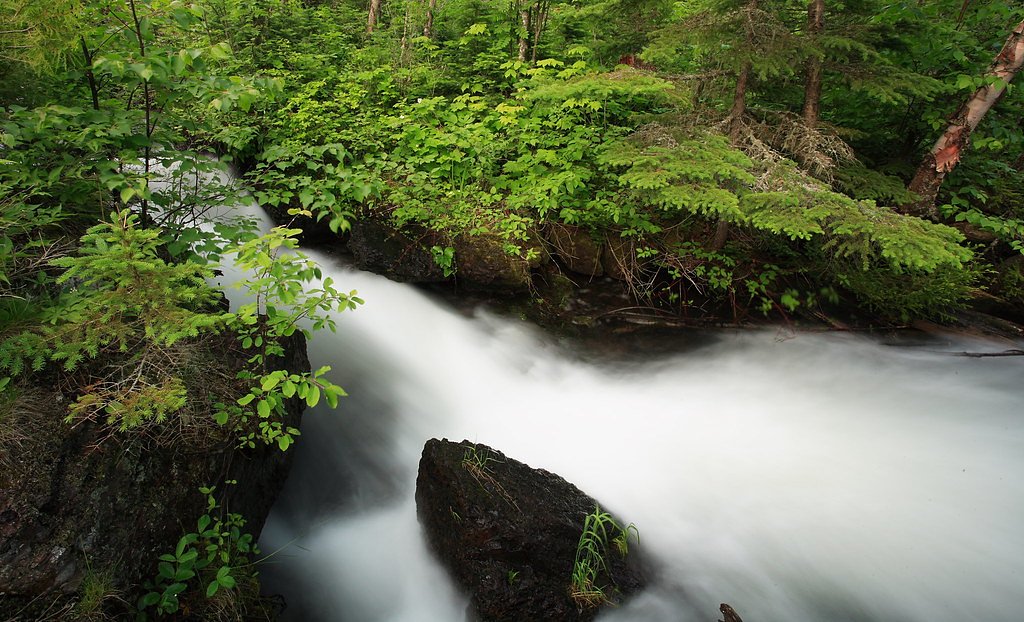 Siskiwit Falls waterfall