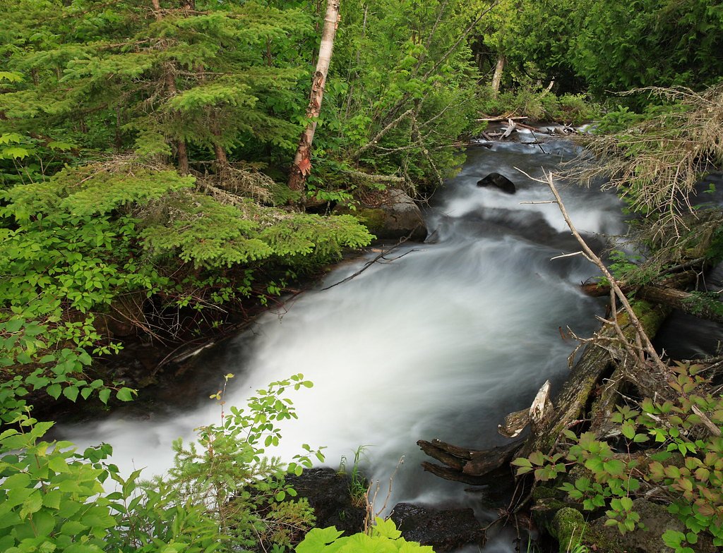 Siskiwit Falls waterfall