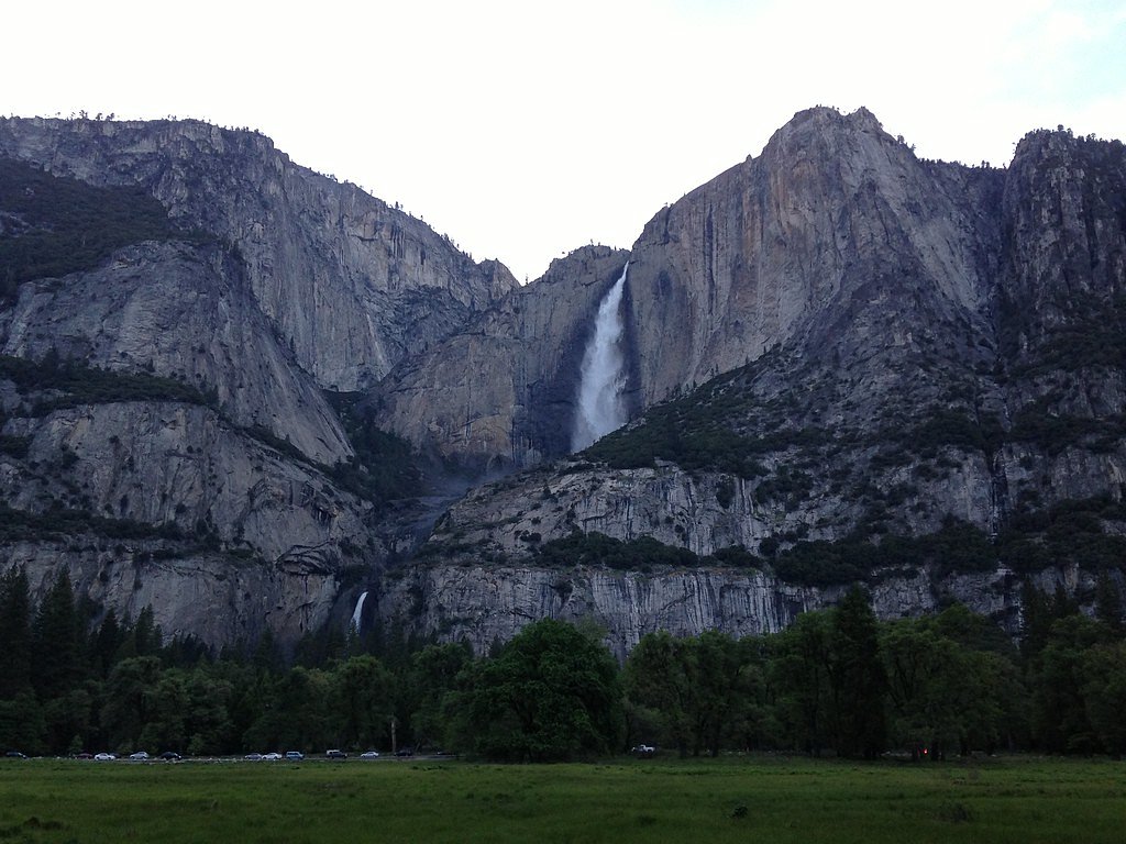 Yosemite Falls waterfall