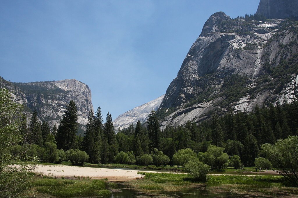 Yosemite Falls waterfall