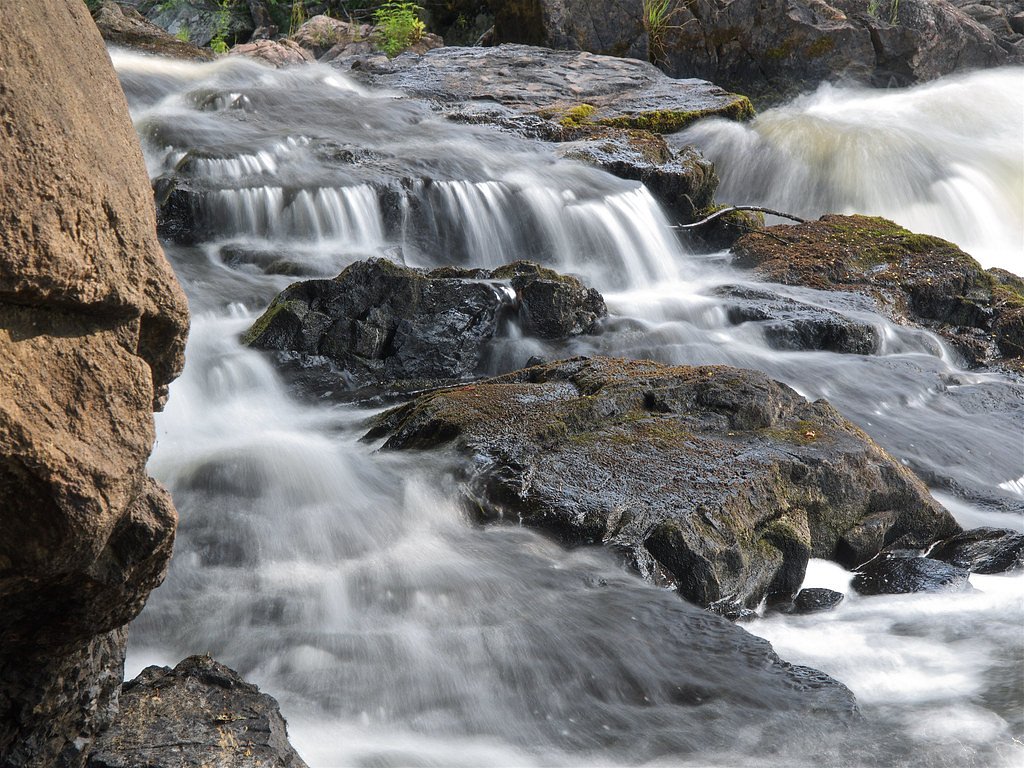 Yondota Falls waterfall