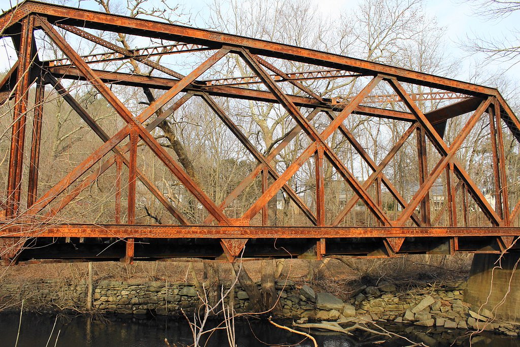 Yantic Falls waterfall