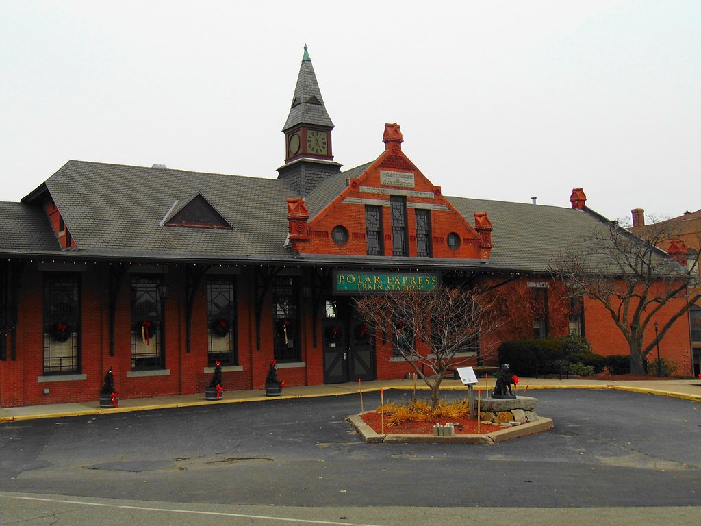 Woonsocket Falls waterfall