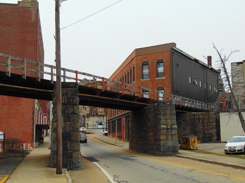 Woonsocket Falls waterfall