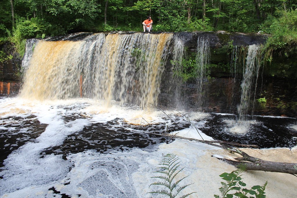 Wolf Creek Falls waterfall