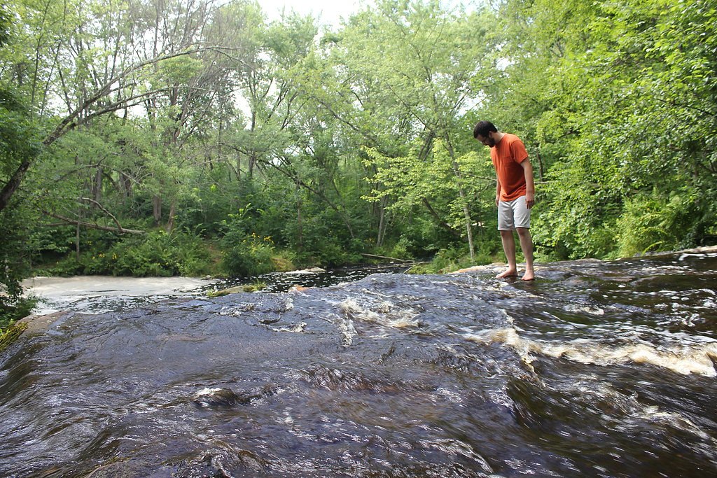 Wolf Creek Falls waterfall