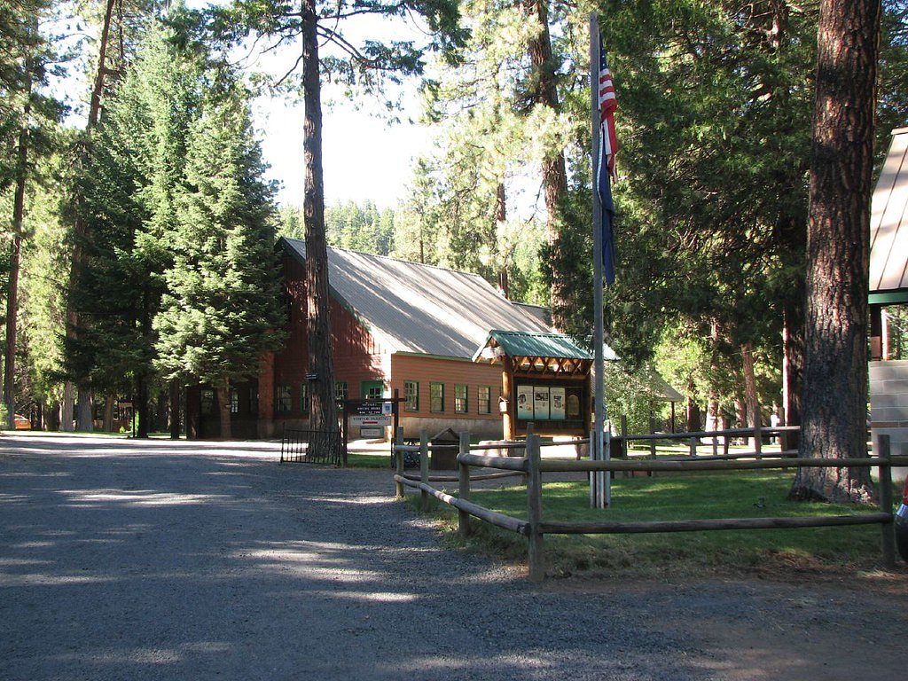 Wizard Falls waterfall