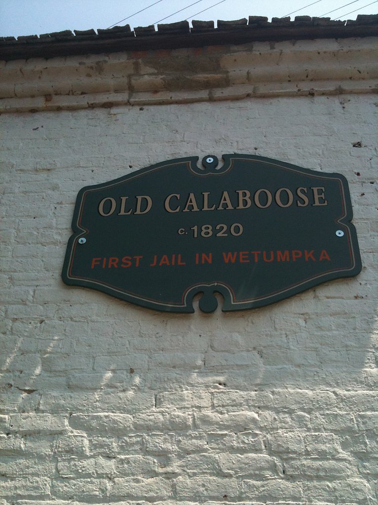 Wetumpka Falls waterfall