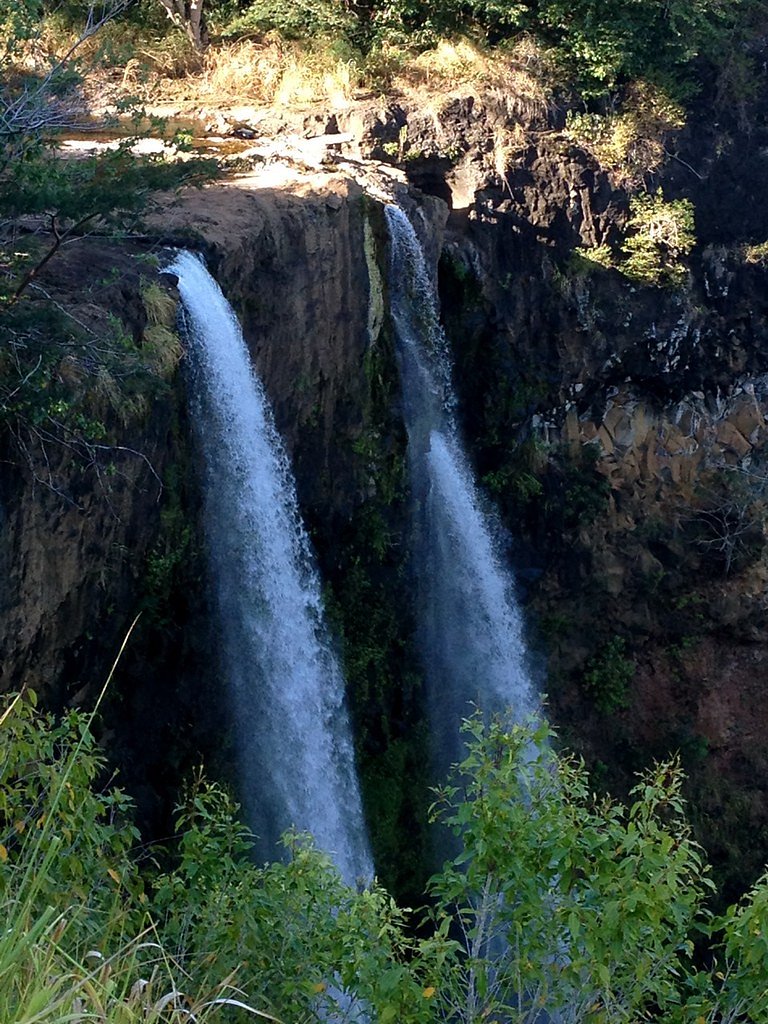 Wailua Falls waterfall