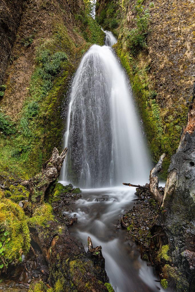 Wahkeena Falls waterfall