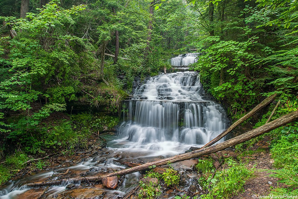 Wagner Falls waterfall
