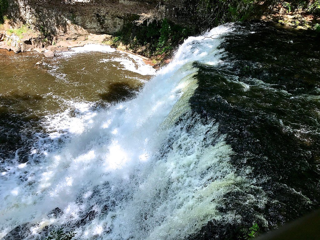 Wadsworth Falls waterfall