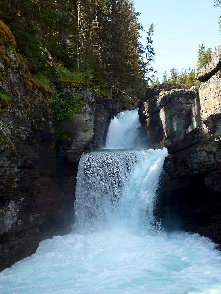 Virginia Falls waterfall