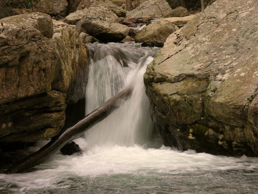 Virginia Cascade waterfall