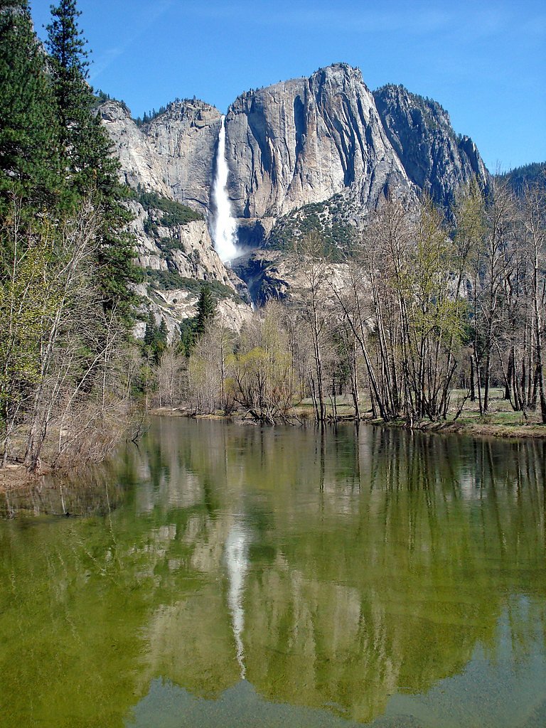 Upper Yosemite Falls waterfall