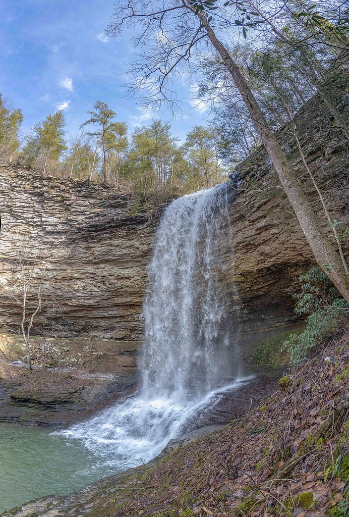 Upper Piney Falls waterfall