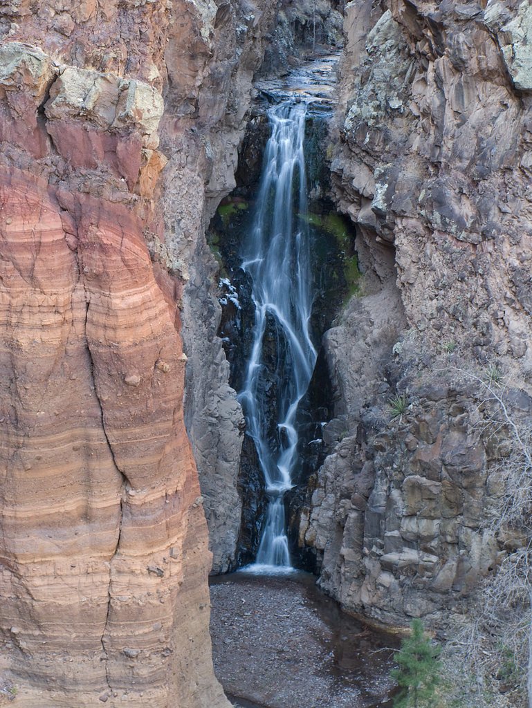 Upper Frijoles Falls waterfall