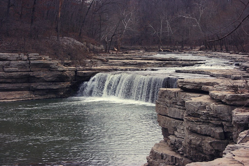 Upper Cataract Falls waterfall