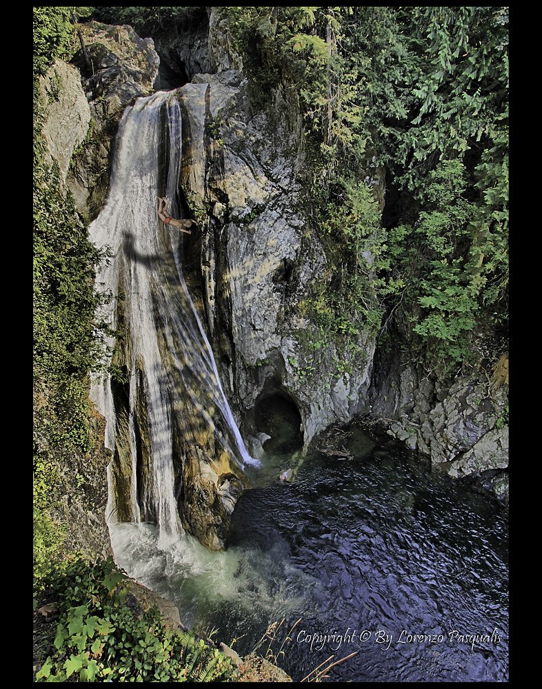 Twin Falls waterfall