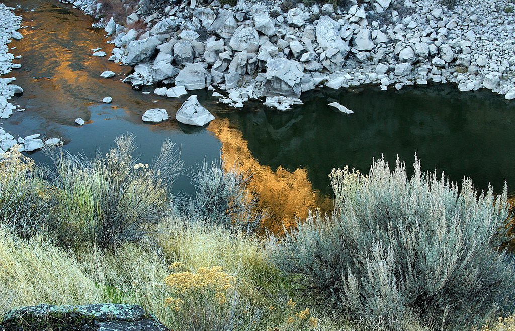 Twin Falls waterfall