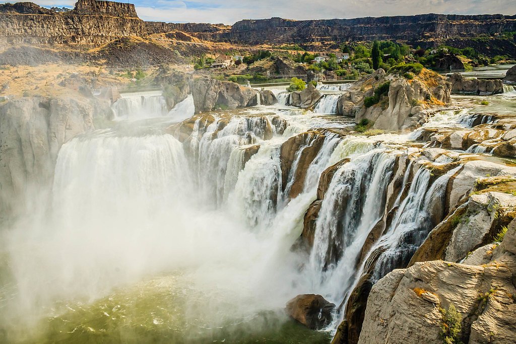Twin Falls waterfall
