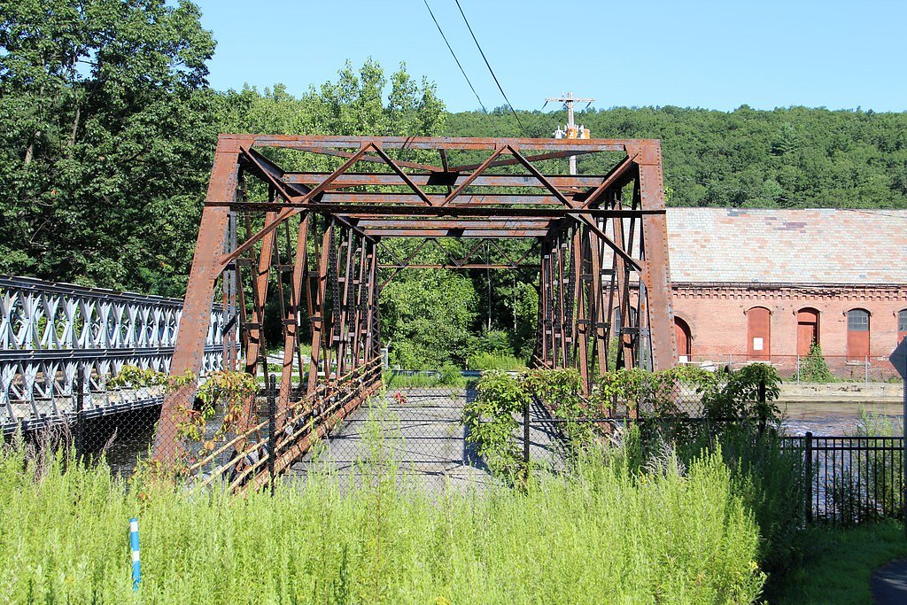 Turners Falls waterfall