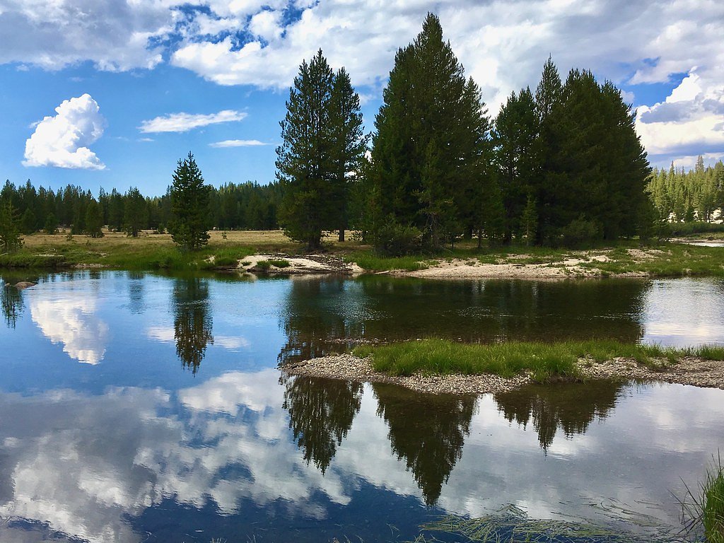 Tuolumne Falls waterfall