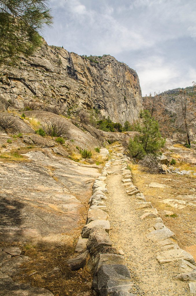 Tueeulala Falls waterfall