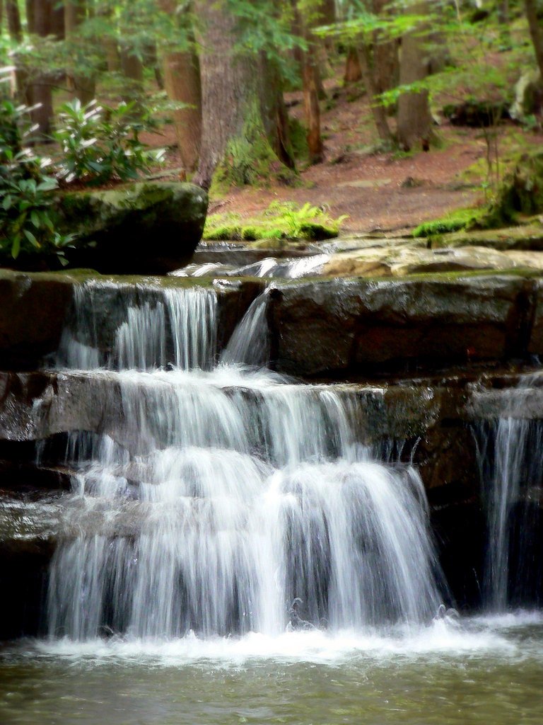 Tolliver Falls waterfall