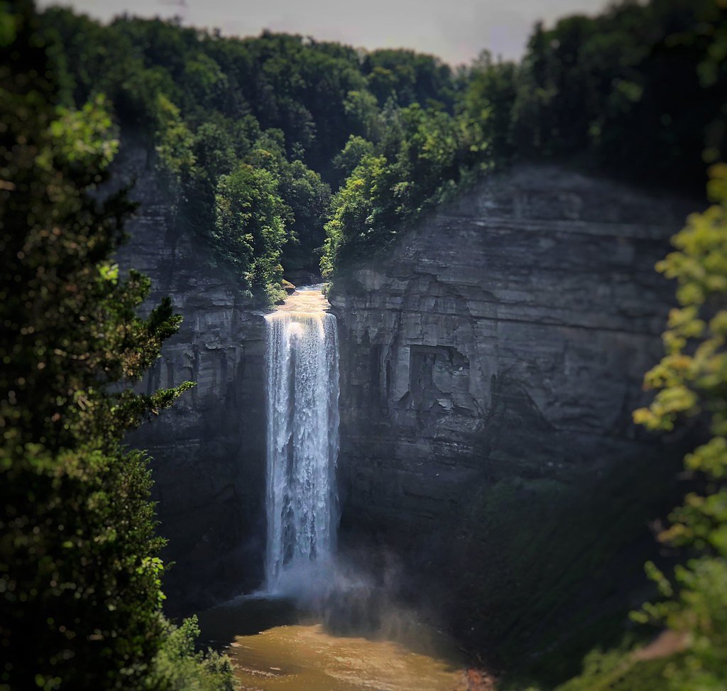 Taughannock Falls waterfall
