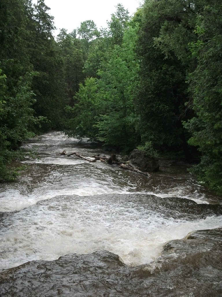 Stockbridge Falls waterfall