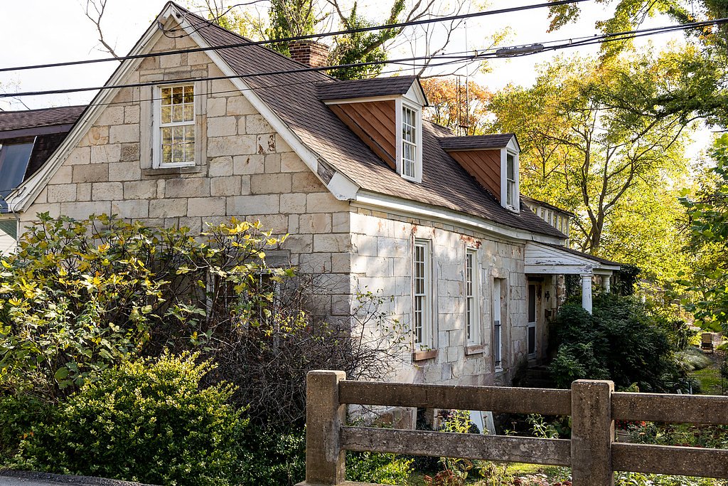 Stafford Falls waterfall