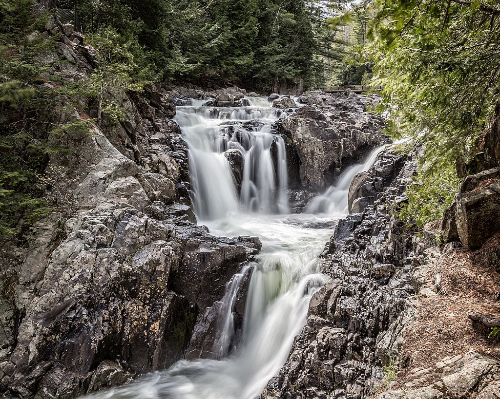 Split Rock Falls waterfall