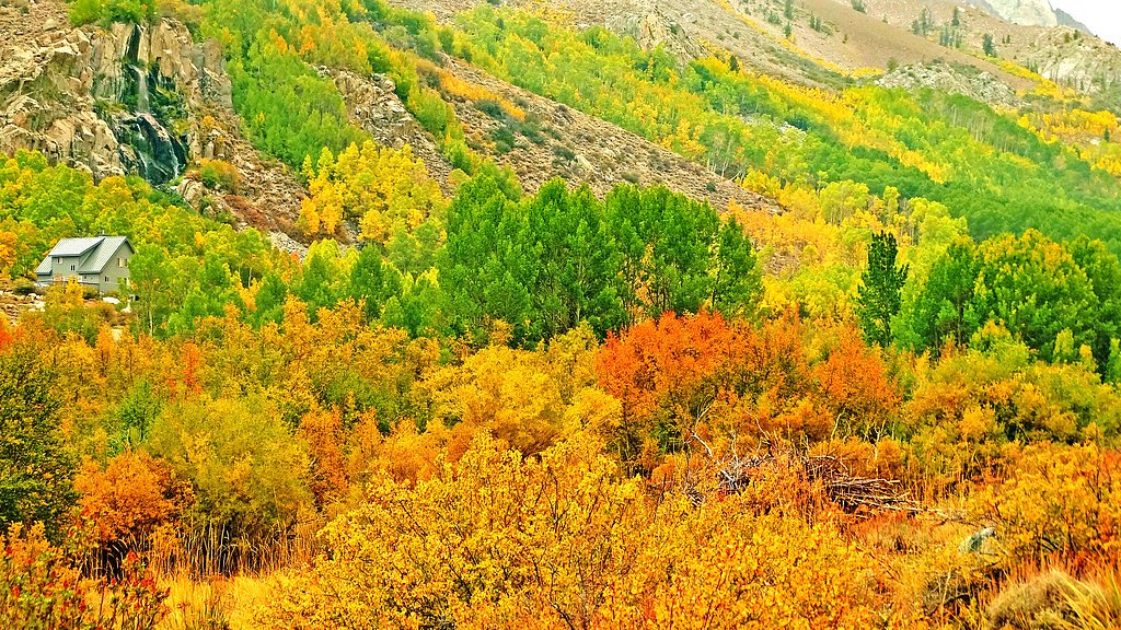 South Creek Falls waterfall