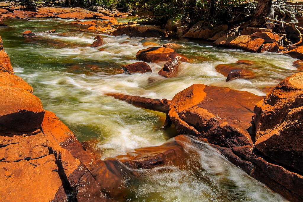 Snyder Falls waterfall