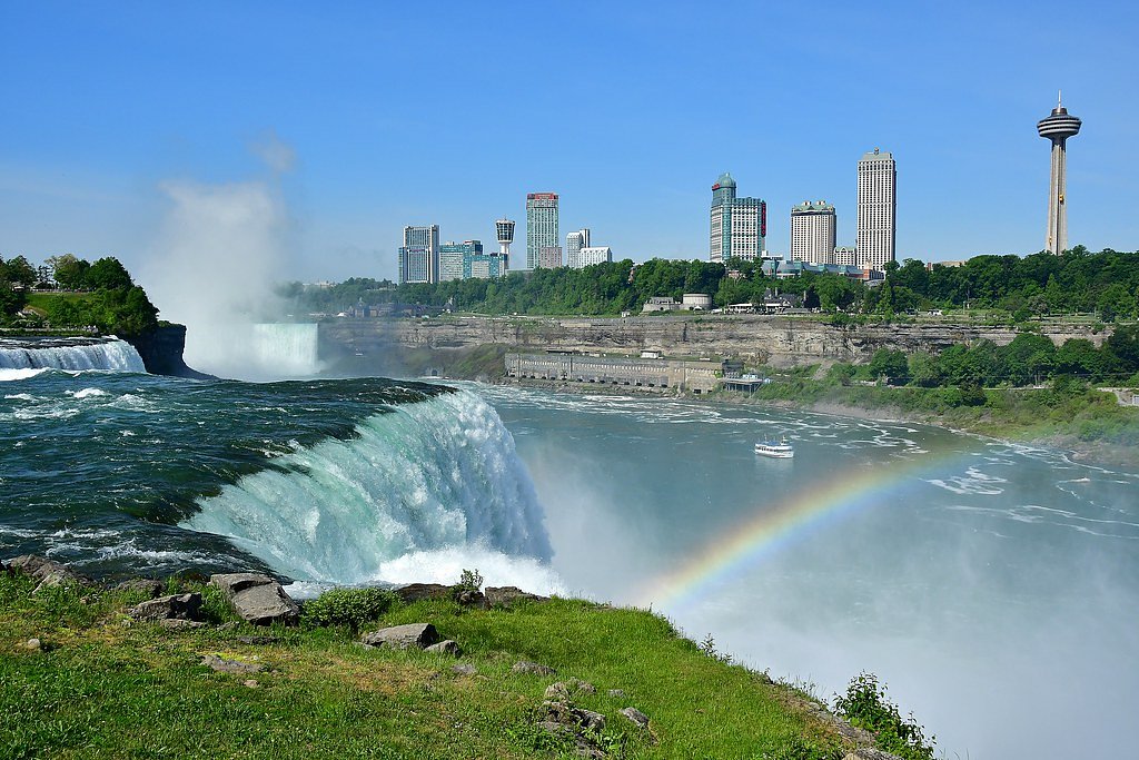 Snow Creek Falls waterfall