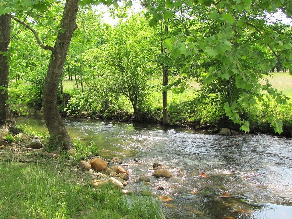 Smith River Falls waterfall