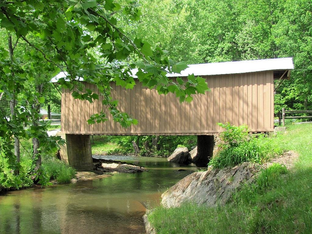 Smith River Falls waterfall