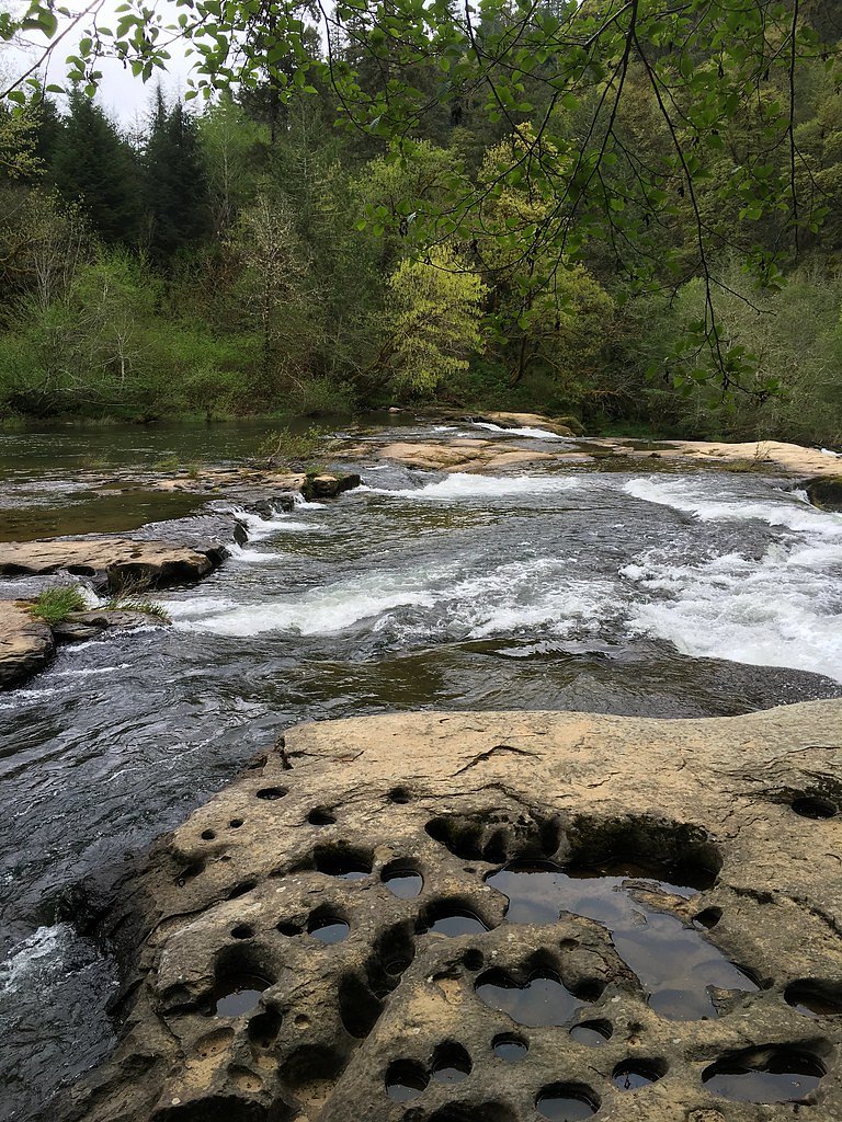 Smith Falls waterfall