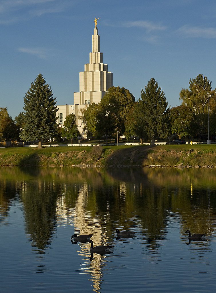Smith Falls waterfall