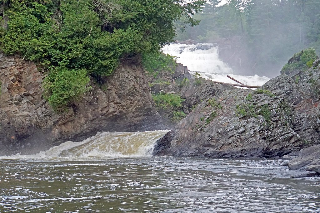 North River Falls waterfall