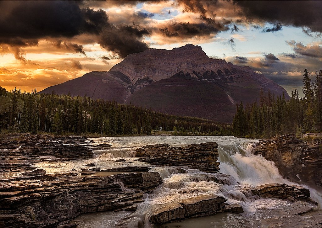 Athabasca Falls waterfall