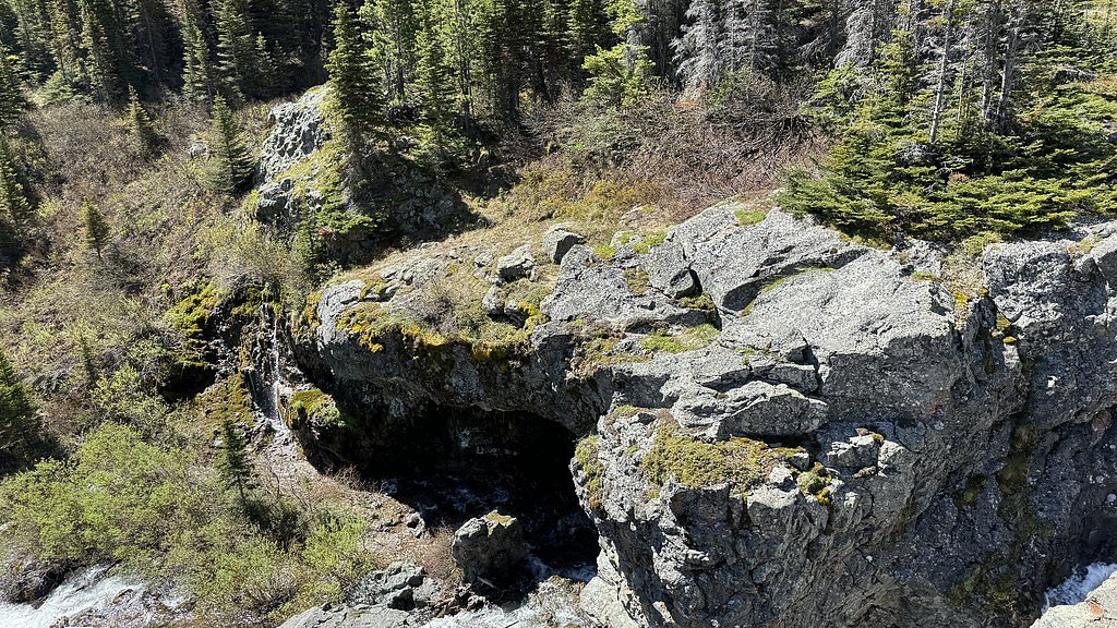 Drywood Falls waterfall
