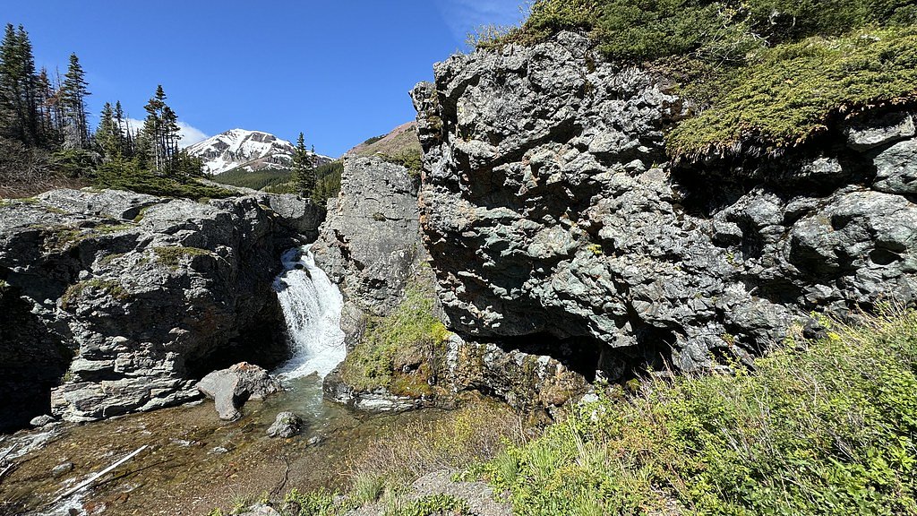 Drywood Falls waterfall