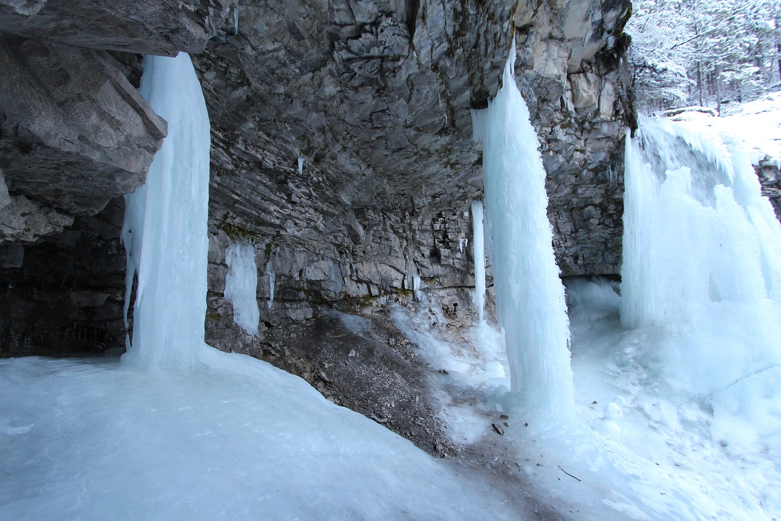 Marmot Falls waterfall